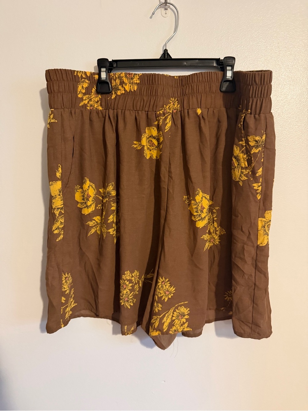 Roolee Sunflower Print High Waist Shorts